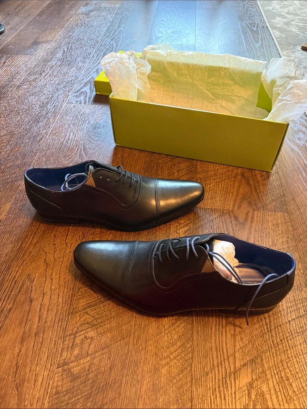 Ted Baker Black Leather Cap-Toe Derby with Navy Lining